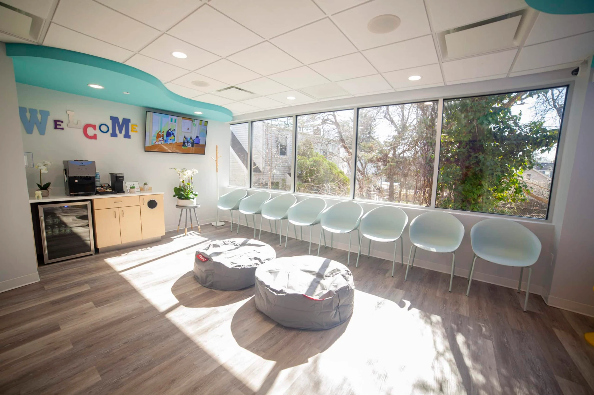 North Shore Smiles sunlit pediatric waiting room